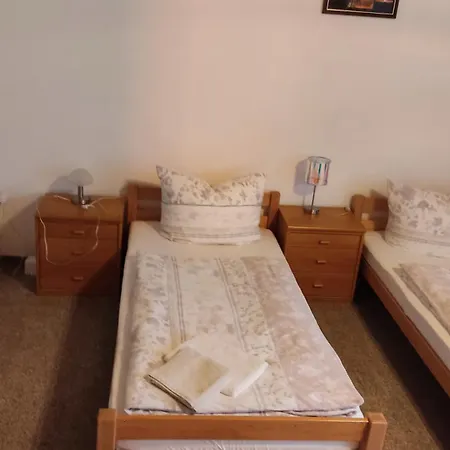 Fogadó Zur Schlinge Siebenhitz